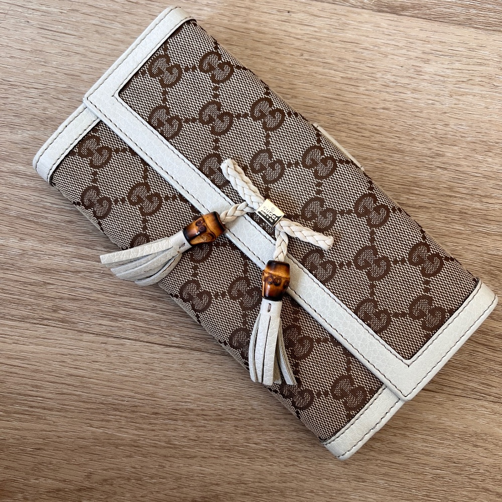 ORIGINAL GUCCI MONOGRAM WOMENS WALLET W/ BAMBOO TASSELS - VERY GOOD CONDITION